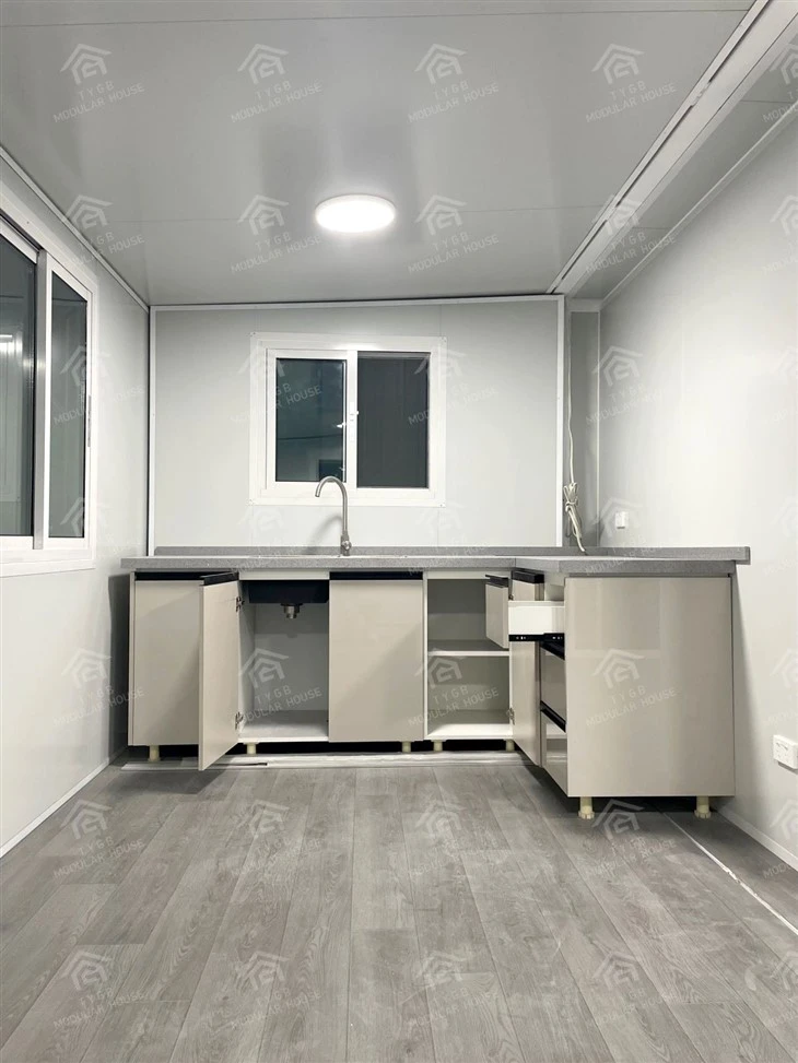 20ft 40ft Expandable Container House With Solar Energy