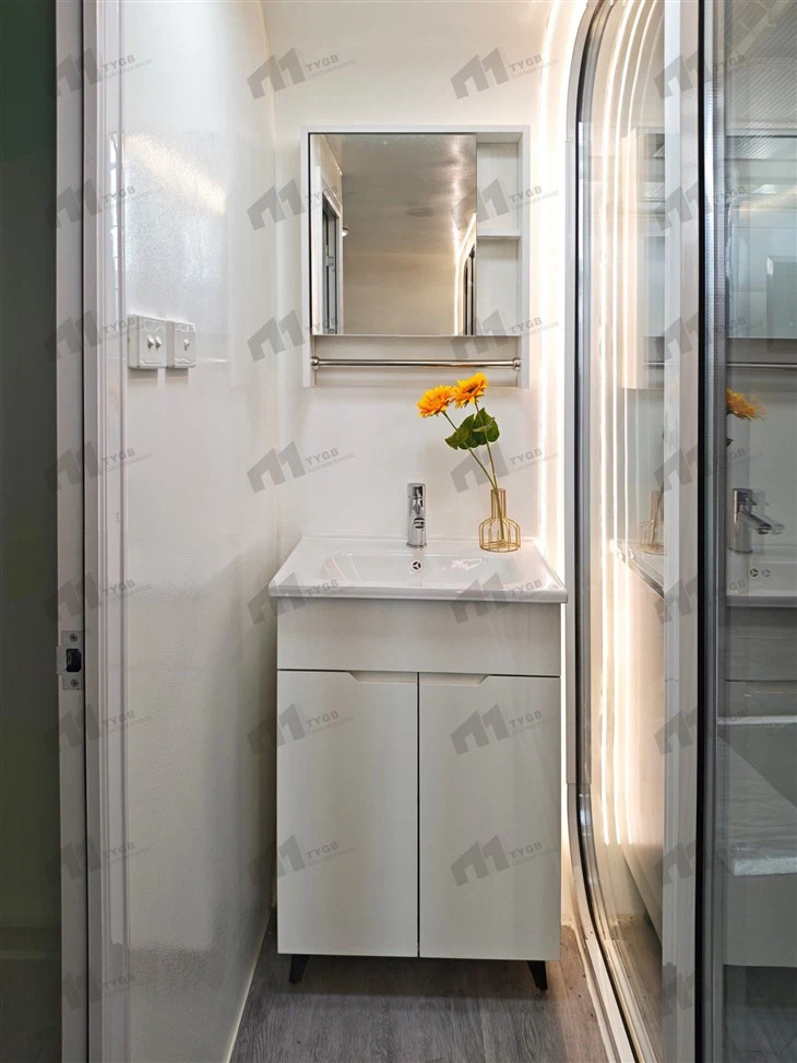 Portable Apple Cabin On Wheels price